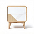 Table de chevet en bois clair avec deux tiroirs et design géométrique 60 x 45 x 40cm